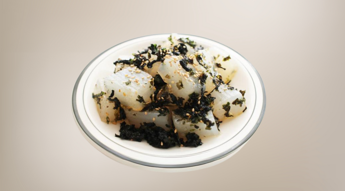 Korean Acorn Jelly with Seaweed Salad